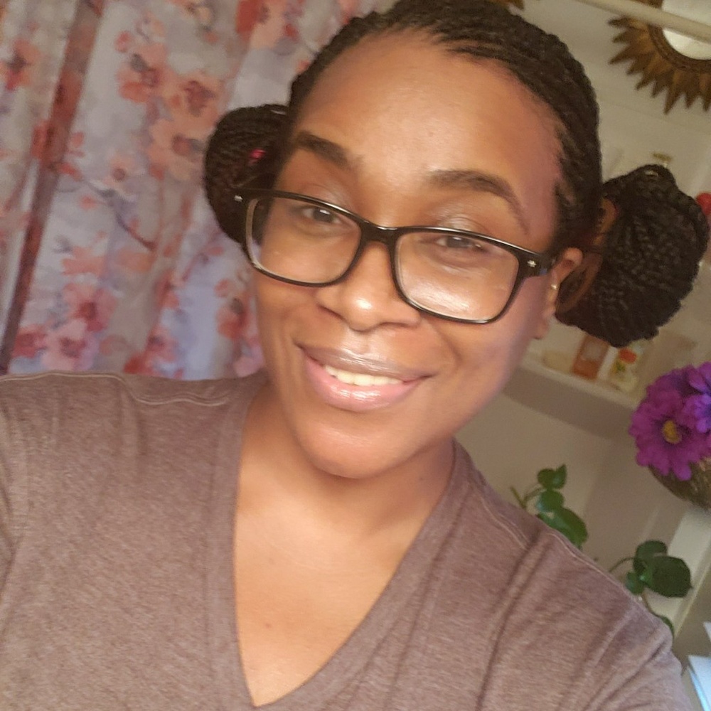 Meet your Posher, Lawanda